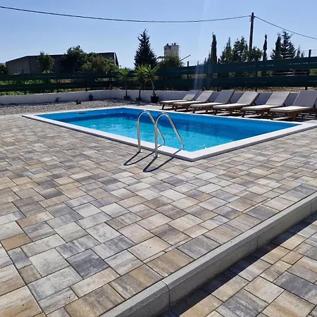 Villa Jopi Neum